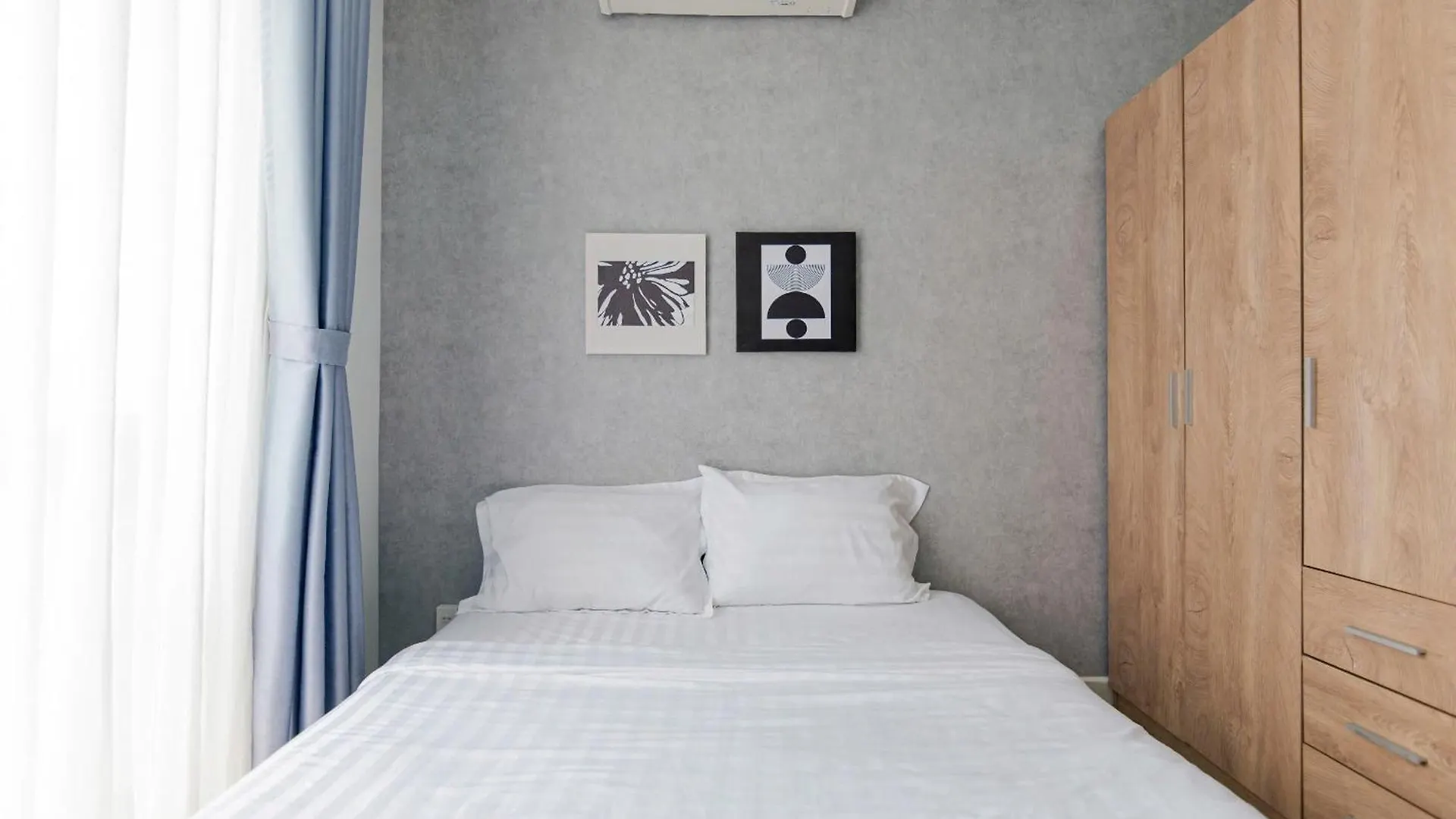 Grand Riverside Aparment 4Brs 5 Beds Near D1 Ho Chi Minh City