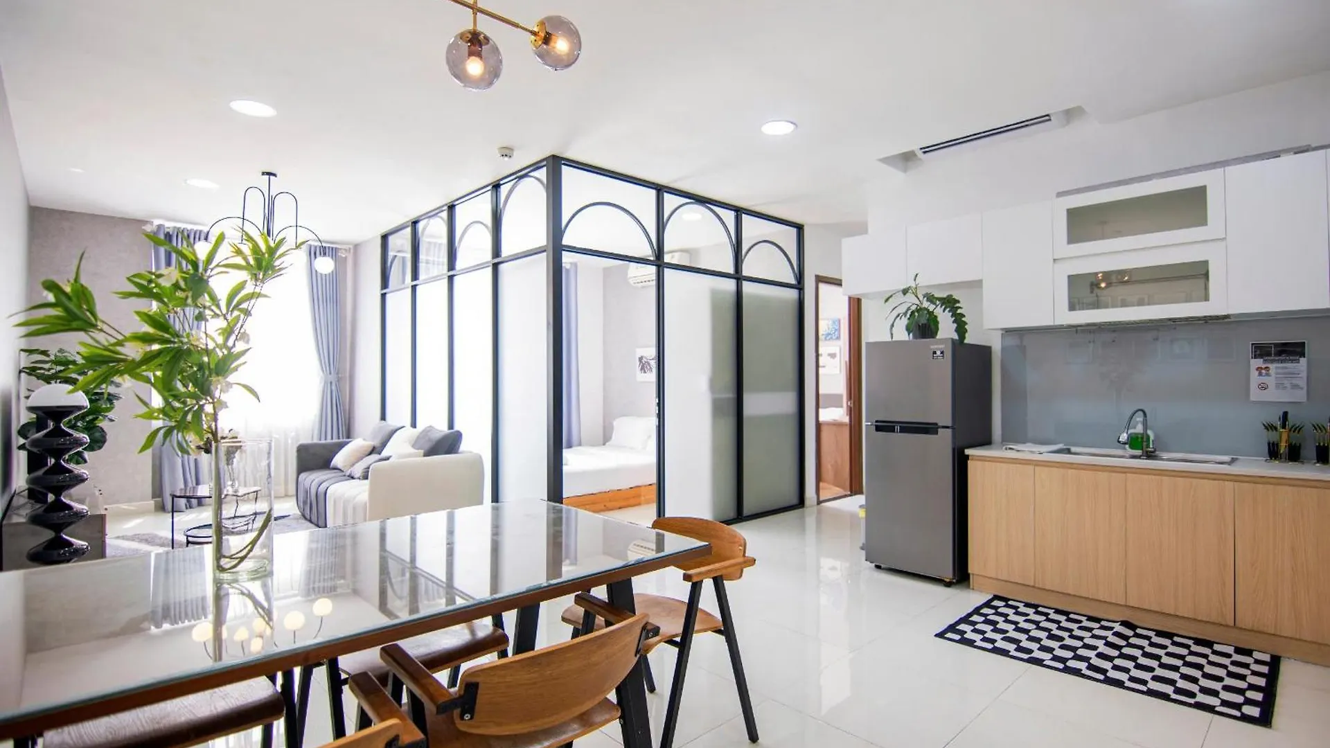 Grand Riverside Aparment 4Brs 5 Beds Near D1 Ho Chi Minh City Apartment