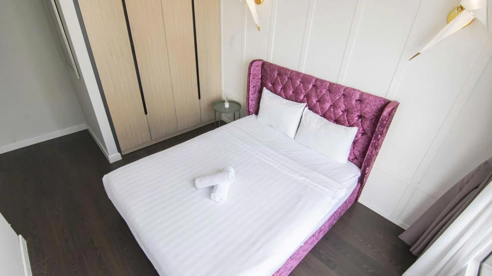 Grand Riverside Aparment 4Brs 5 Beds Near D1 Ho Chi Minh City