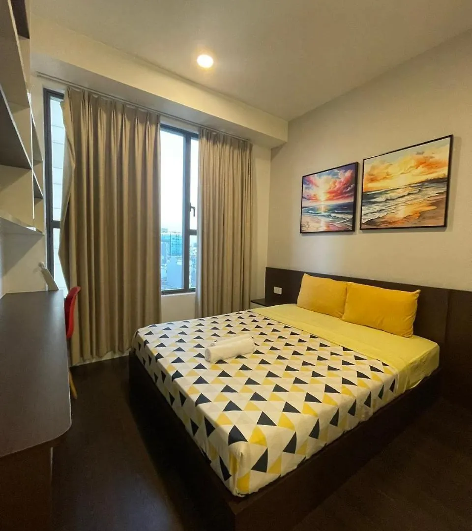 Grand Riverside Aparment 4Brs 5 Beds Near D1 Ho Chi Minh City Apartment